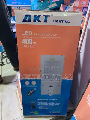 Akt 400 Watts Solar Street Lights. Very Bright