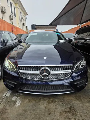 Mercedes-Benz E300 4Matic AWD Sedan (2.0L 4cyl 9A) 2017 Blue
