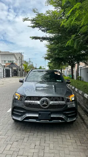 Photo - Mercedes-Benz GLE-Class GLE 450 4MATIC 2022 Gray