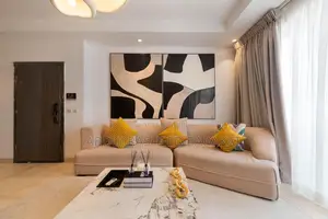 Cute Newly Built Two Bedroom Apartment at Bluewaters
