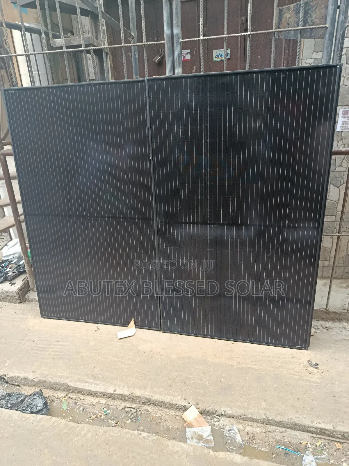 450watt Jinko Solar Panel Mono Half Cut All Black