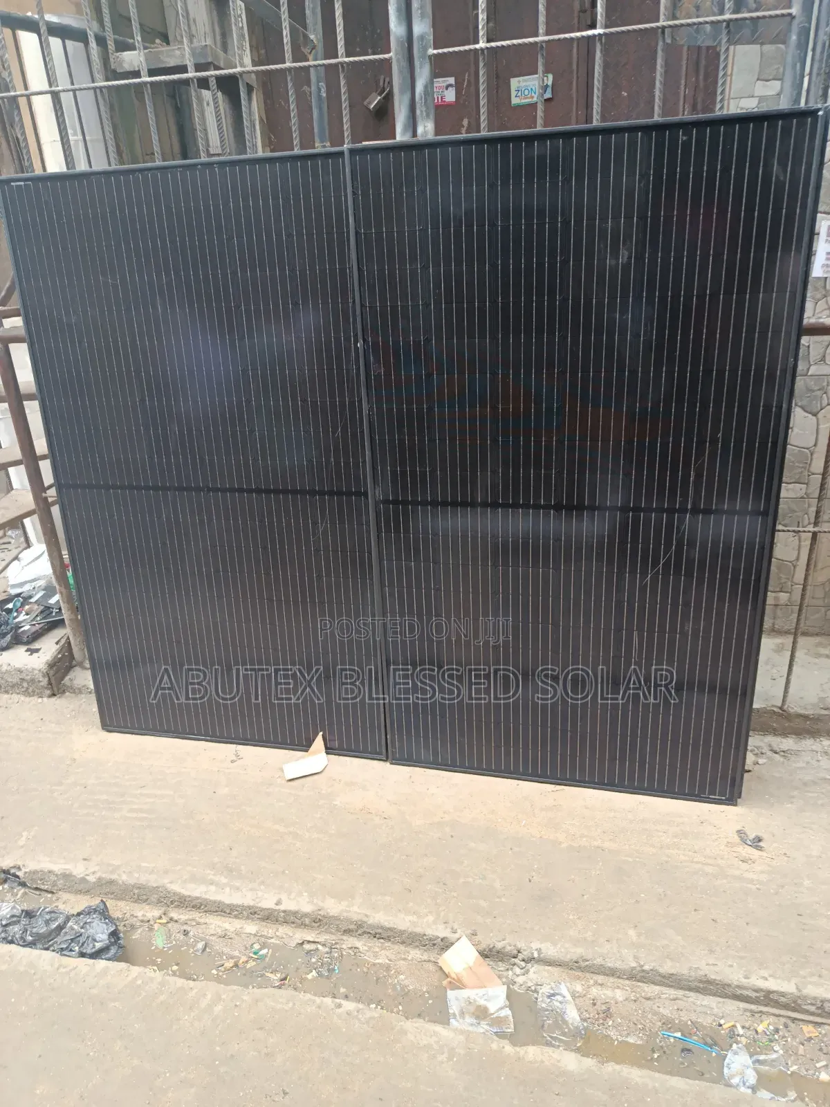 450watt Jinko Solar Panel Mono Half Cut All Black