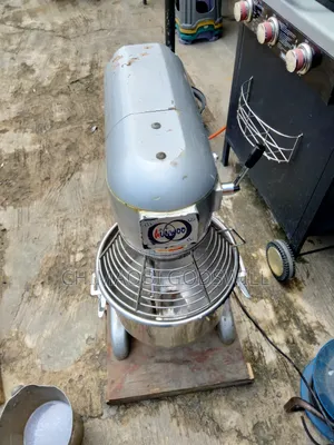 20 Litres Commercial Cake and Dough Mixer
