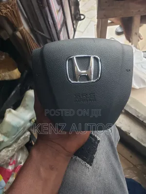 St]Eering Airbag From