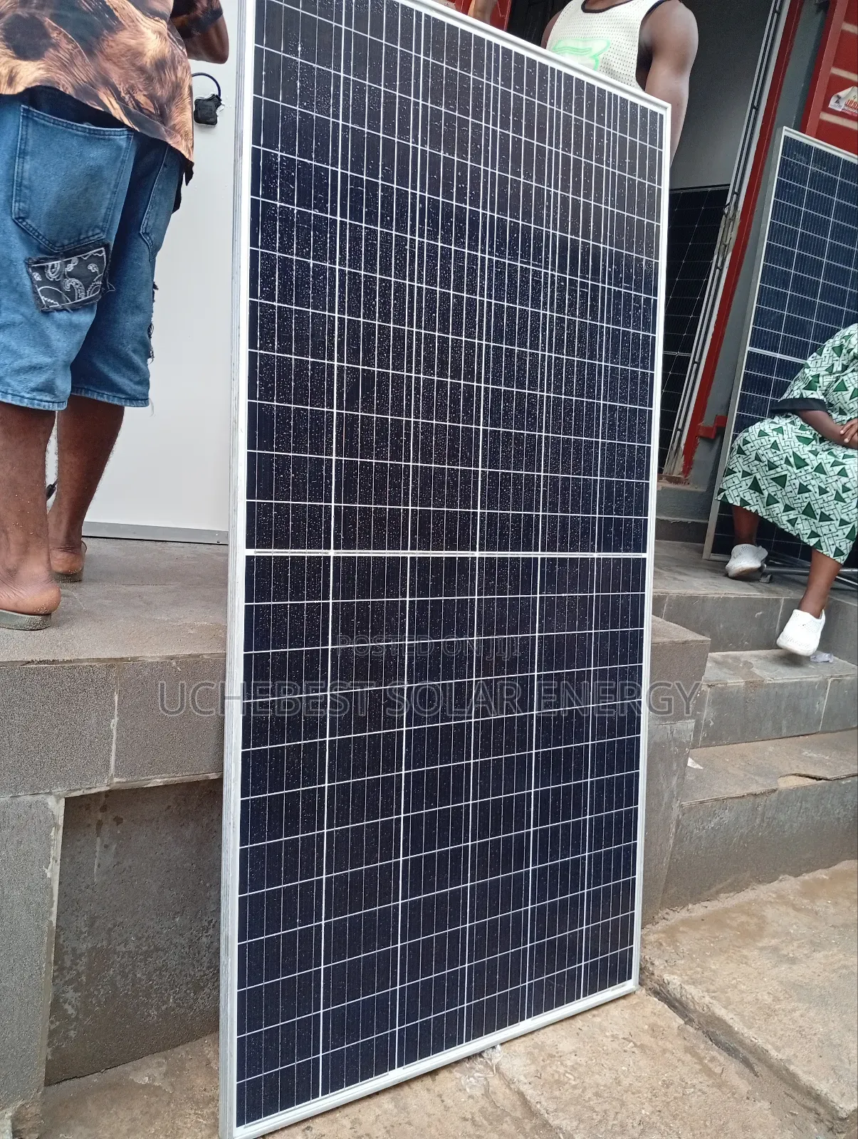 Jinko Panel 550w/144cell/41.58v