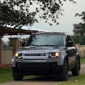 Land Rover Defender 2022 Gray