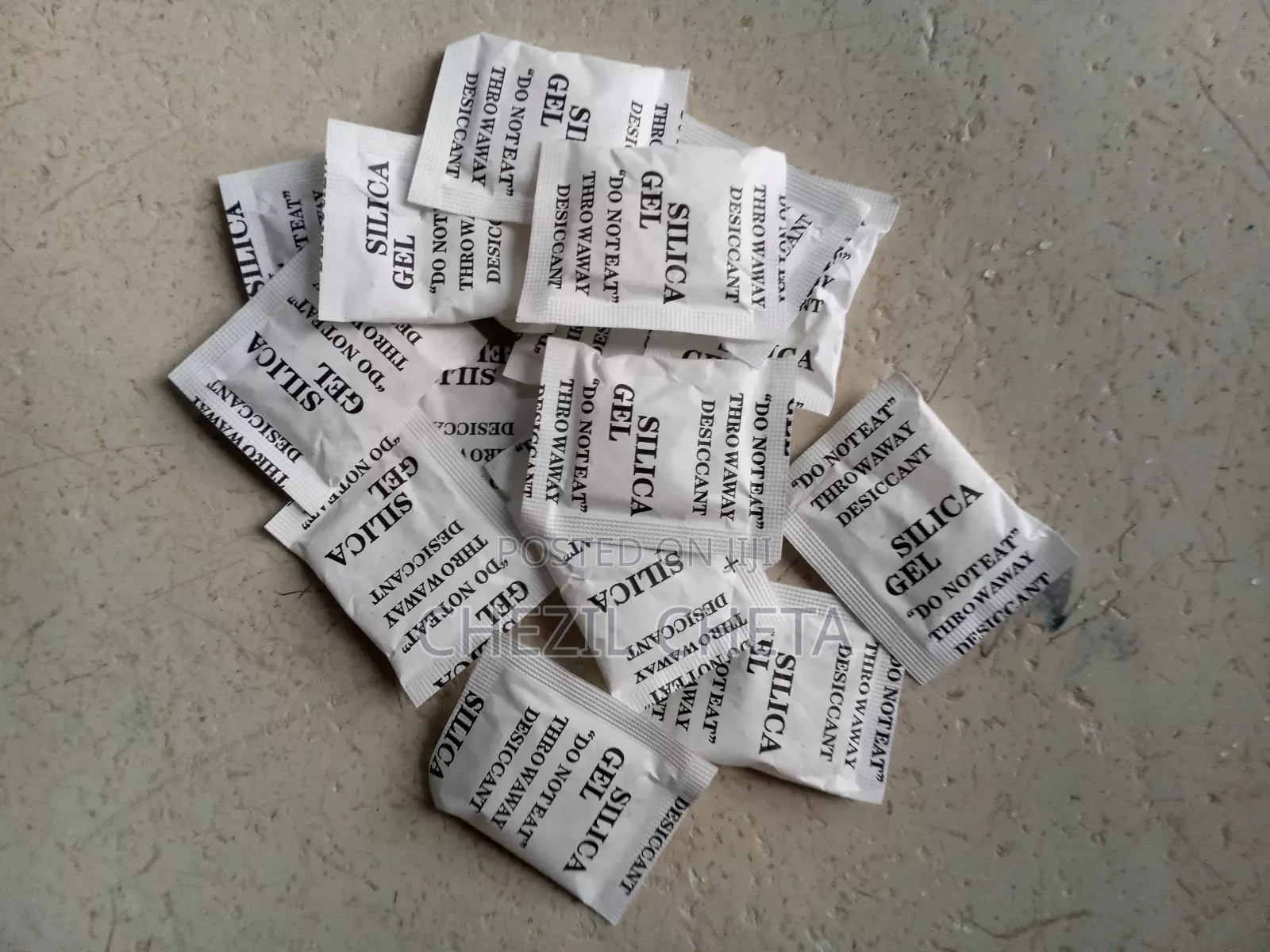 Silica Gel 2g