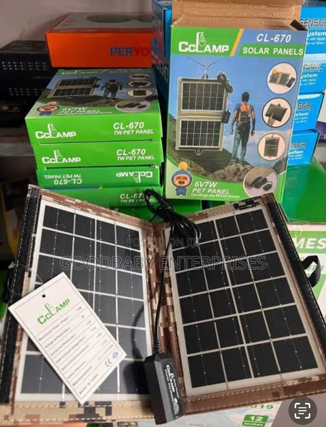 Cl- 680 Solar Charger
