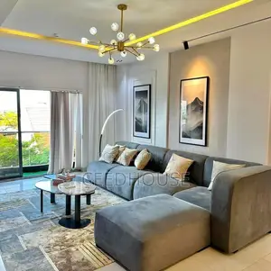 Luxurious 3/2 Bedroom Waterfront Apartment