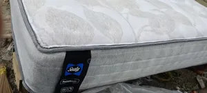 Sealy Posturpedic Mattress