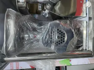 Heavy Duty Commercial Meat Grinder- Size 22