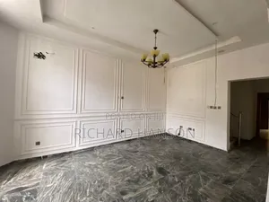 4bdrm Duplex in Inside Ologolo for rent