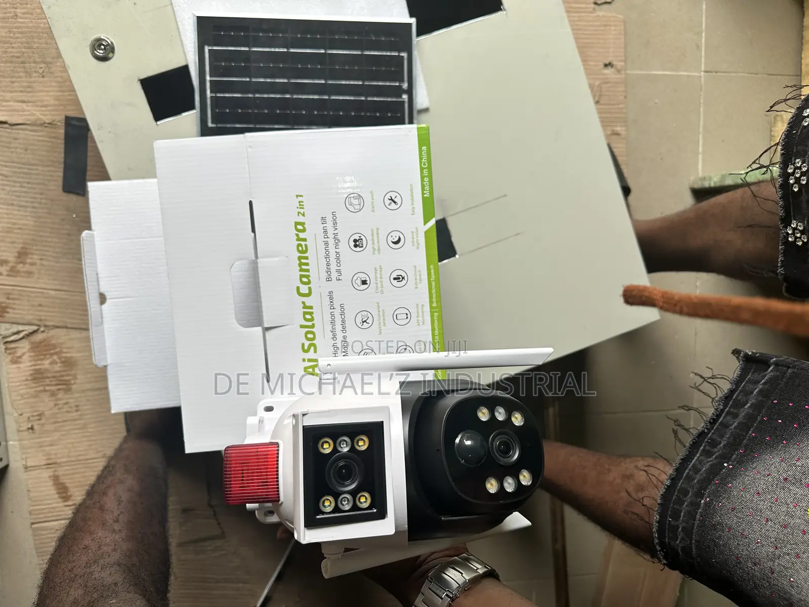 Al Solar Camera Double Lens Solar PTZ Camera