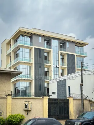 3bdrm Apartment in Lekki Phase 1 for sale