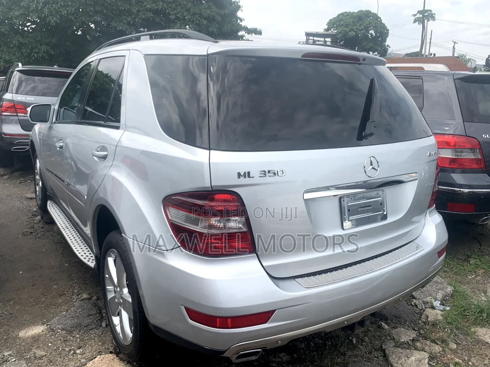 Mercedes-Benz M Class 2010 Silver