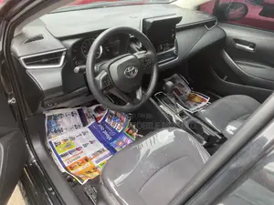 Toyota Corolla LE 2021 Black