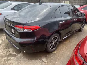 Toyota Corolla LE 2021 Black
