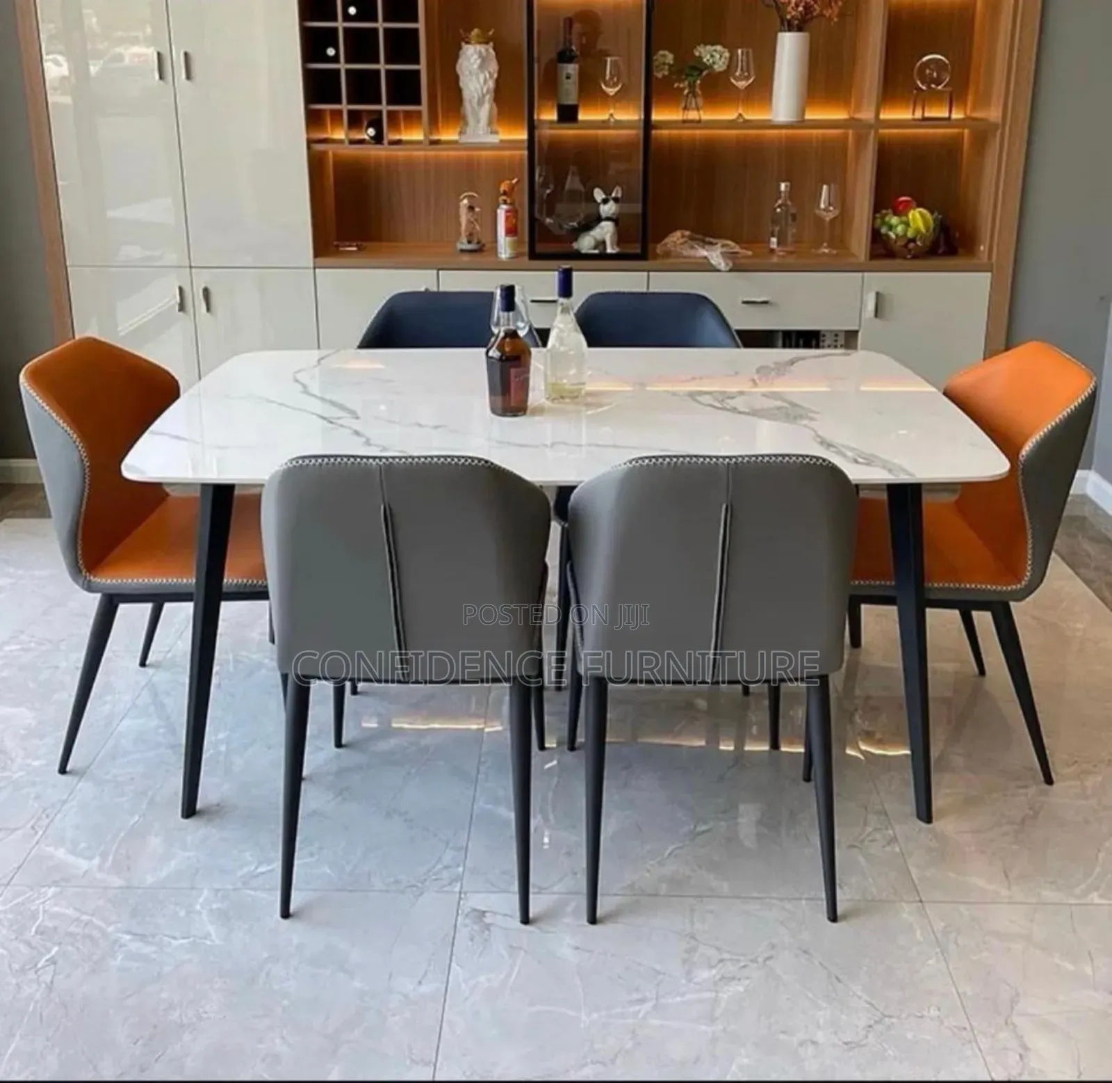 Marble Top 6 Seaters Dining Table
