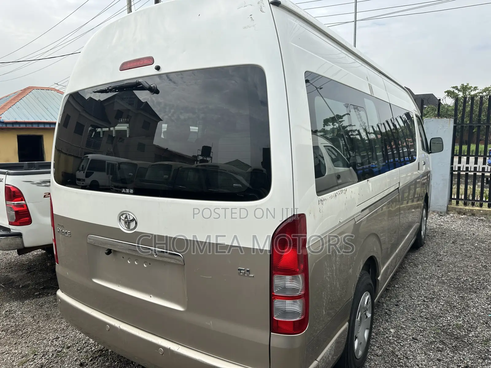 Toyota Grand HiAce 2018