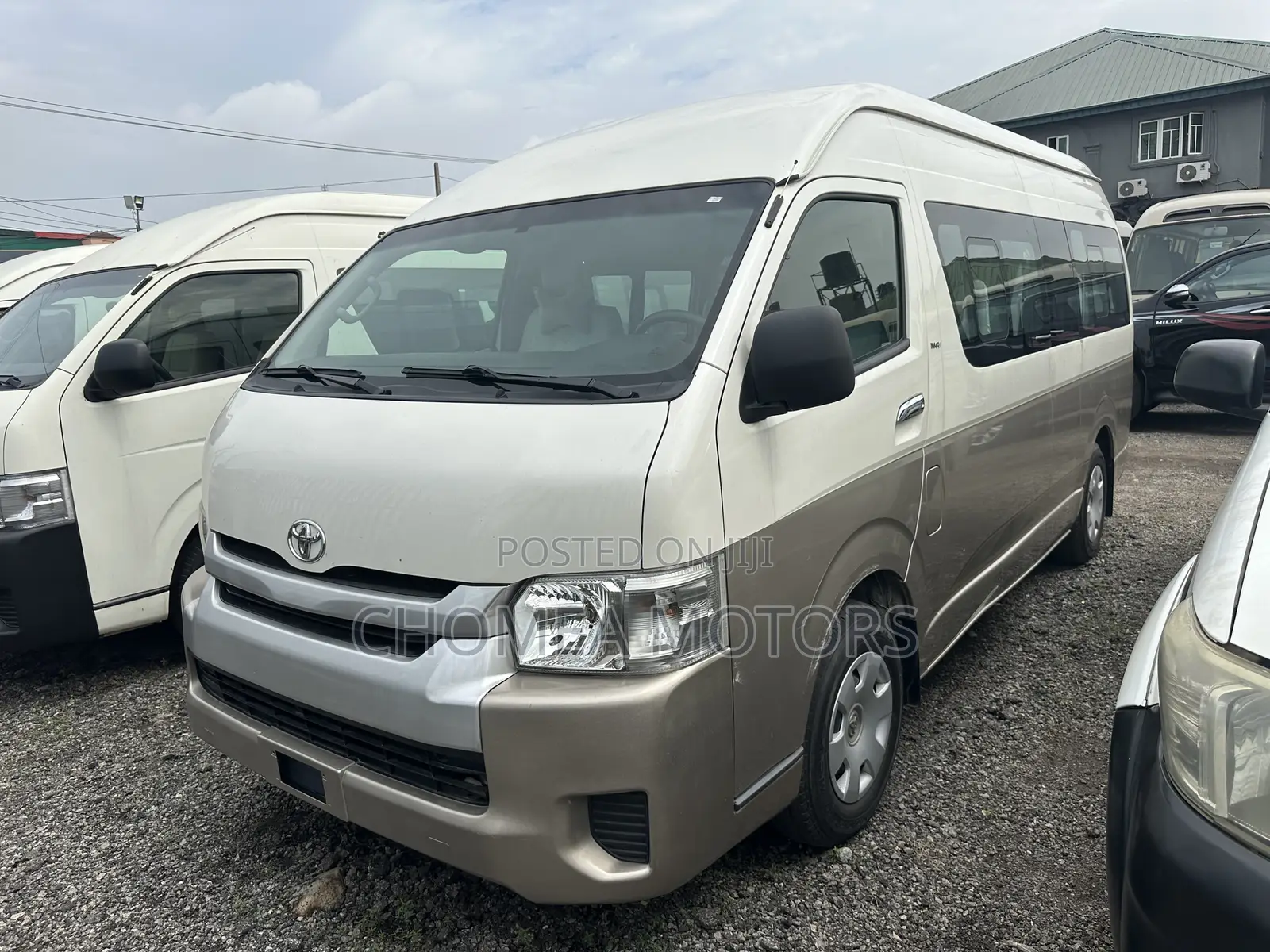 Toyota Grand HiAce 2018