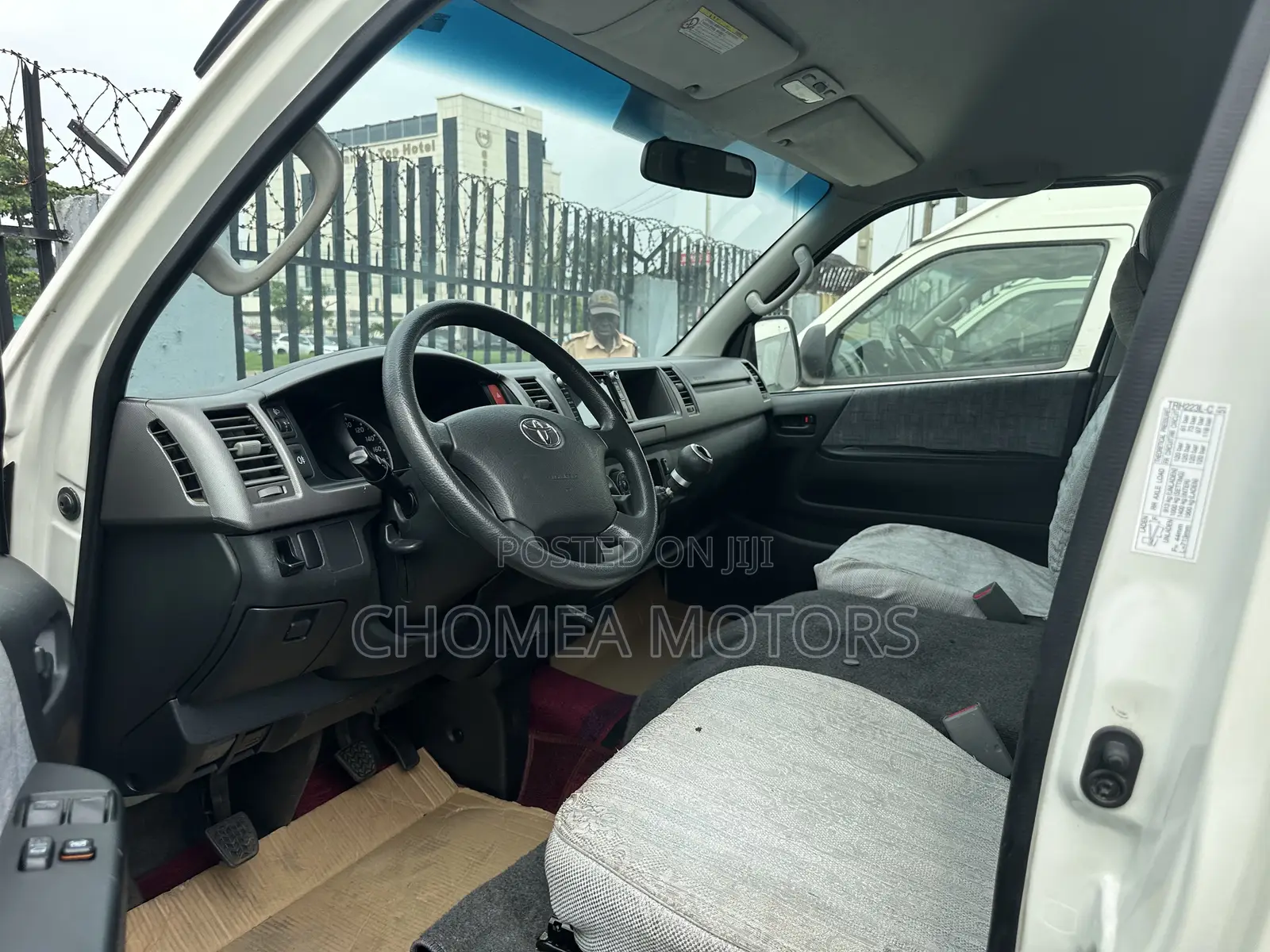 Toyota Grand HiAce 2018