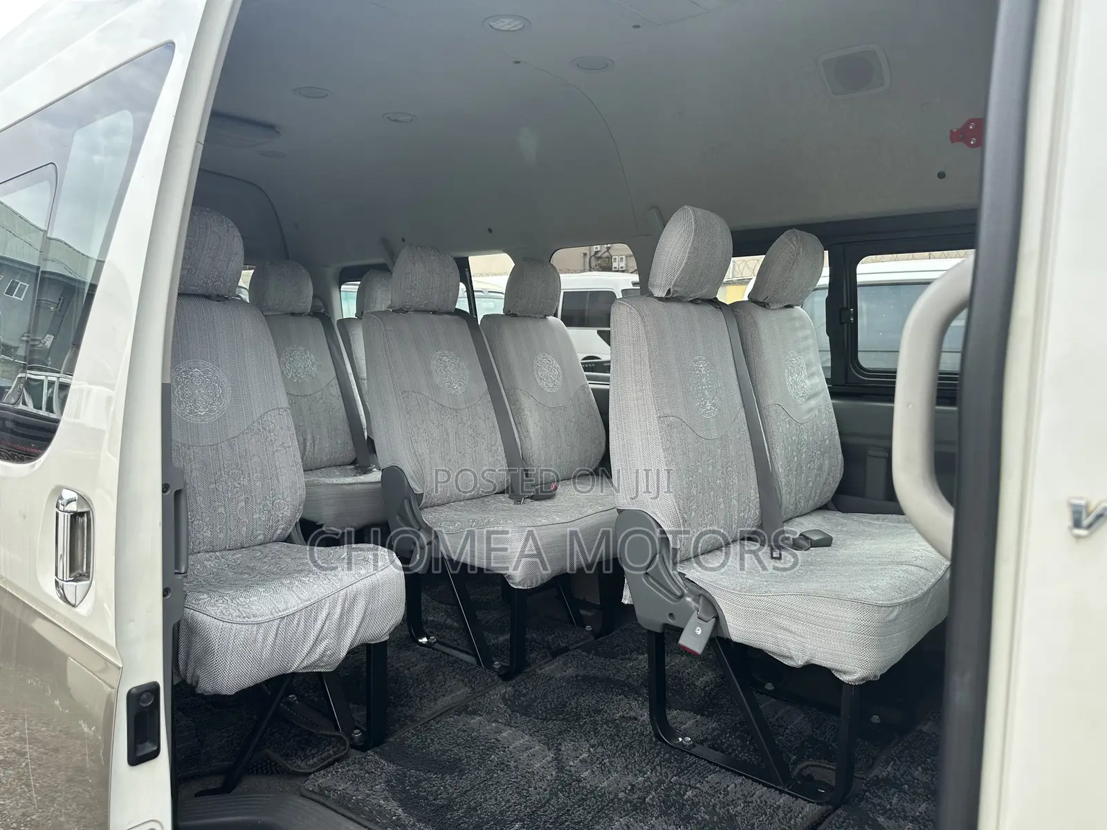 Toyota Grand HiAce 2018