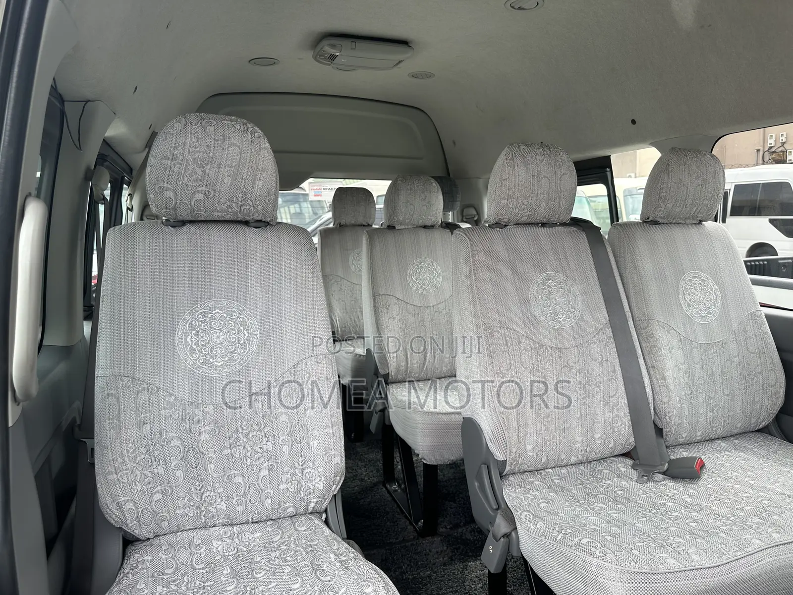 Toyota Grand HiAce 2018