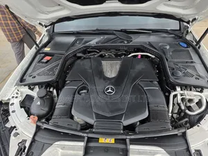 Mercedes-Benz C400 4Matic AWD Sedan (3.0L V6 7A) 2015 White