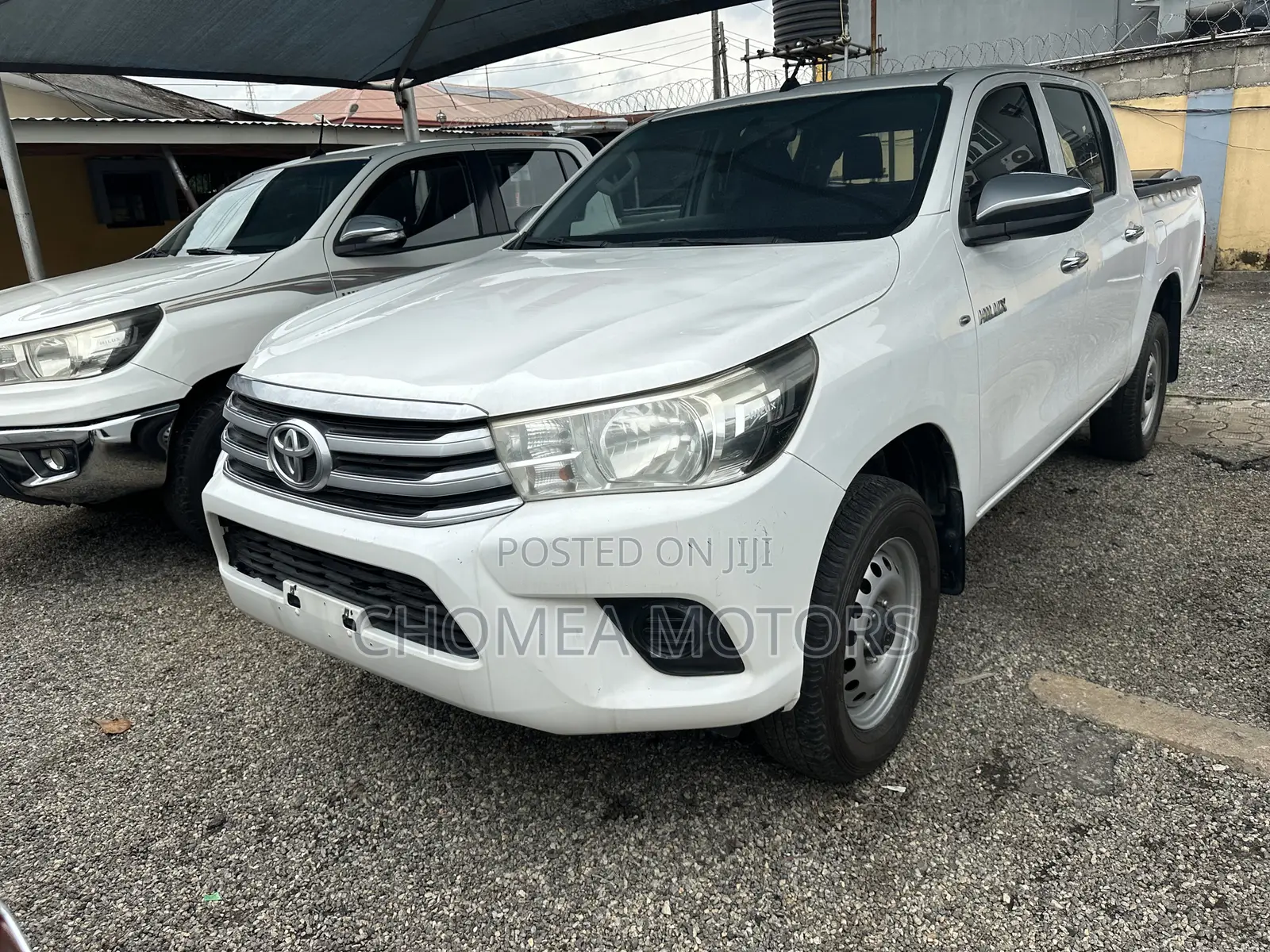 Toyota Hilux 2019 White