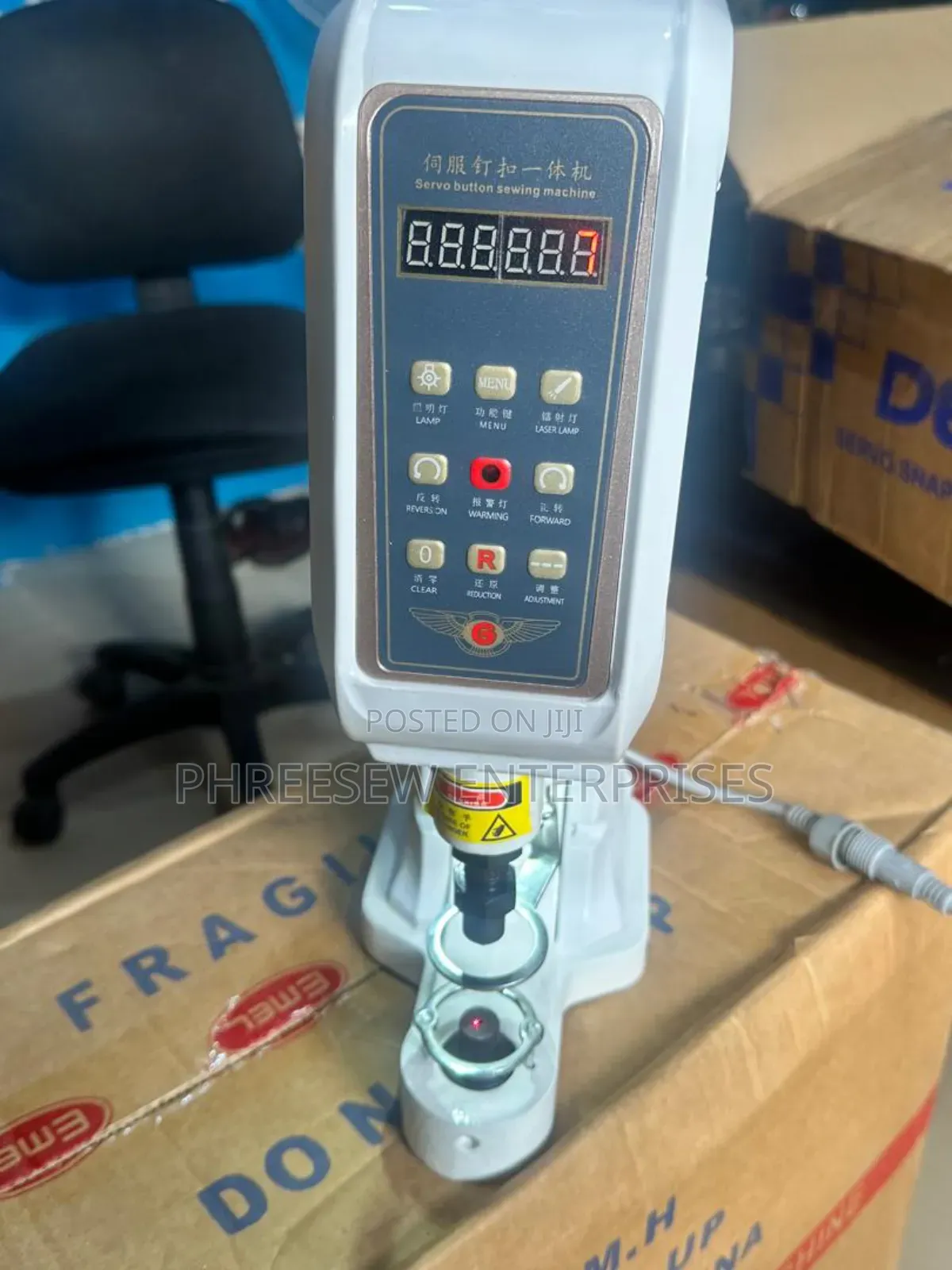 Automatic Snap Button Fixer