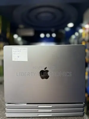 Laptop Apple MacBook Pro 2020 M1 32GB Apple M1 Pro SSD 1T