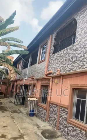 Photo - 12bdrm Block of Flats in Obafemi-Owode for sale