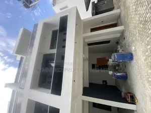 4bdrm Duplex in Ologolo, Lekki for sale