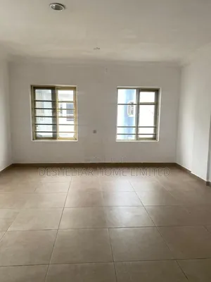 3bdrm Shared Apartment in Southern View Estate, Chevron for rent