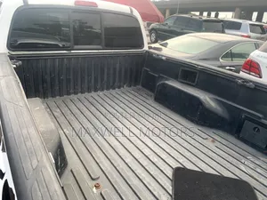 Toyota Tacoma Access Cab 2011 White