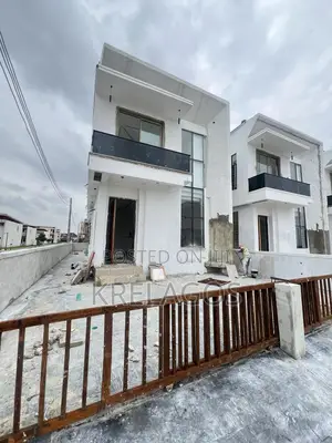 5bdrm Duplex in Sangotedo for sale