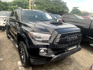 Toyota Tacoma Limited 2017 Black