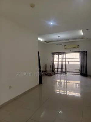 3bdrm Apartment in Lekki for rent