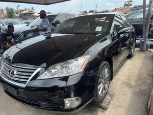 Lexus ES 2012 Black