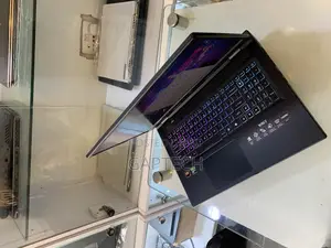 Laptop Acer Nitro 17 16GB AMD Ryzen 7 SSD 1T