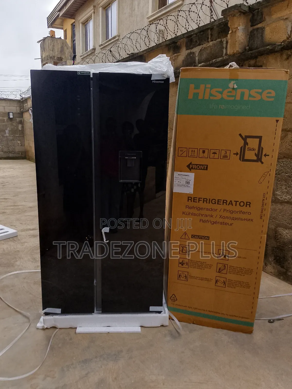 Flat Floor Designed 529l Hisense Side by Side Refrigerator