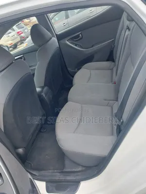 Hyundai Elantra 2012 White