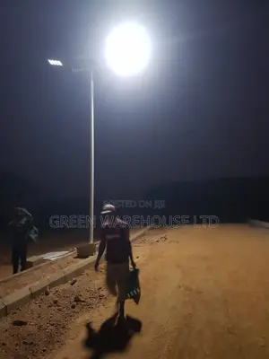 Buy Affordable and Efficient Solar Street Light