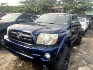 Toyota Tacoma Access Cab 2010 Blue