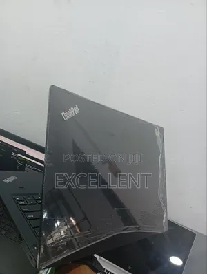 Laptop Lenovo ThinkPad E585 8GB Intel Core I5 SSD 256GB