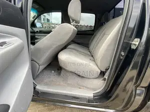 Toyota Tacoma 2010 Black