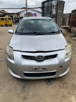 Photo - Toyota Auris 2008 Silver