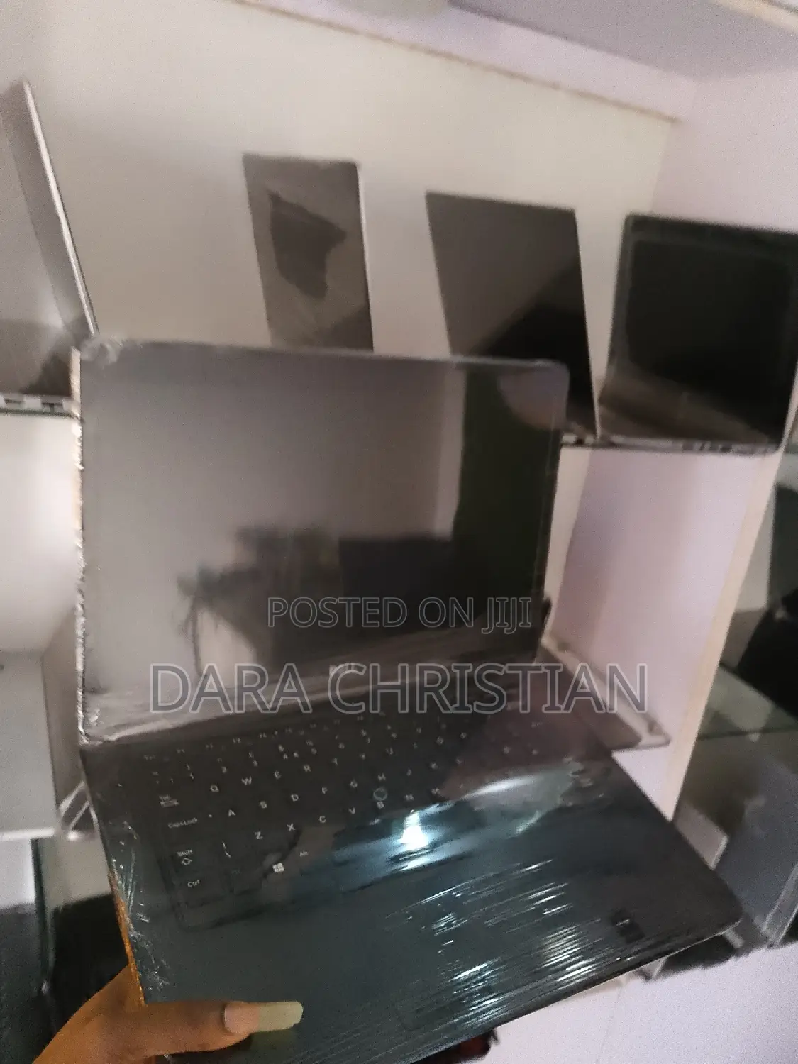 New Laptop Dell 8GB Intel Core I5 SSD 256GB
