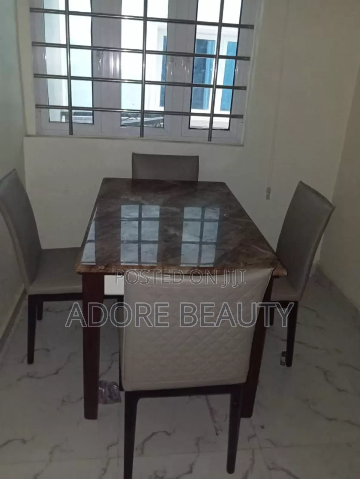 Dinning Set