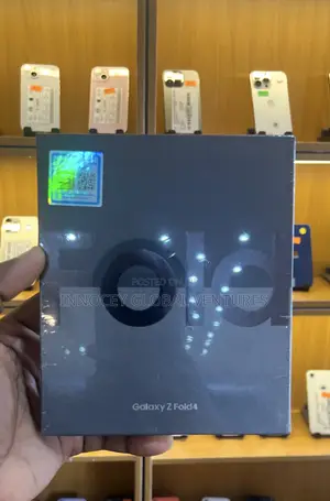 Photo - New Samsung Galaxy Z Fold4 512 GB Black